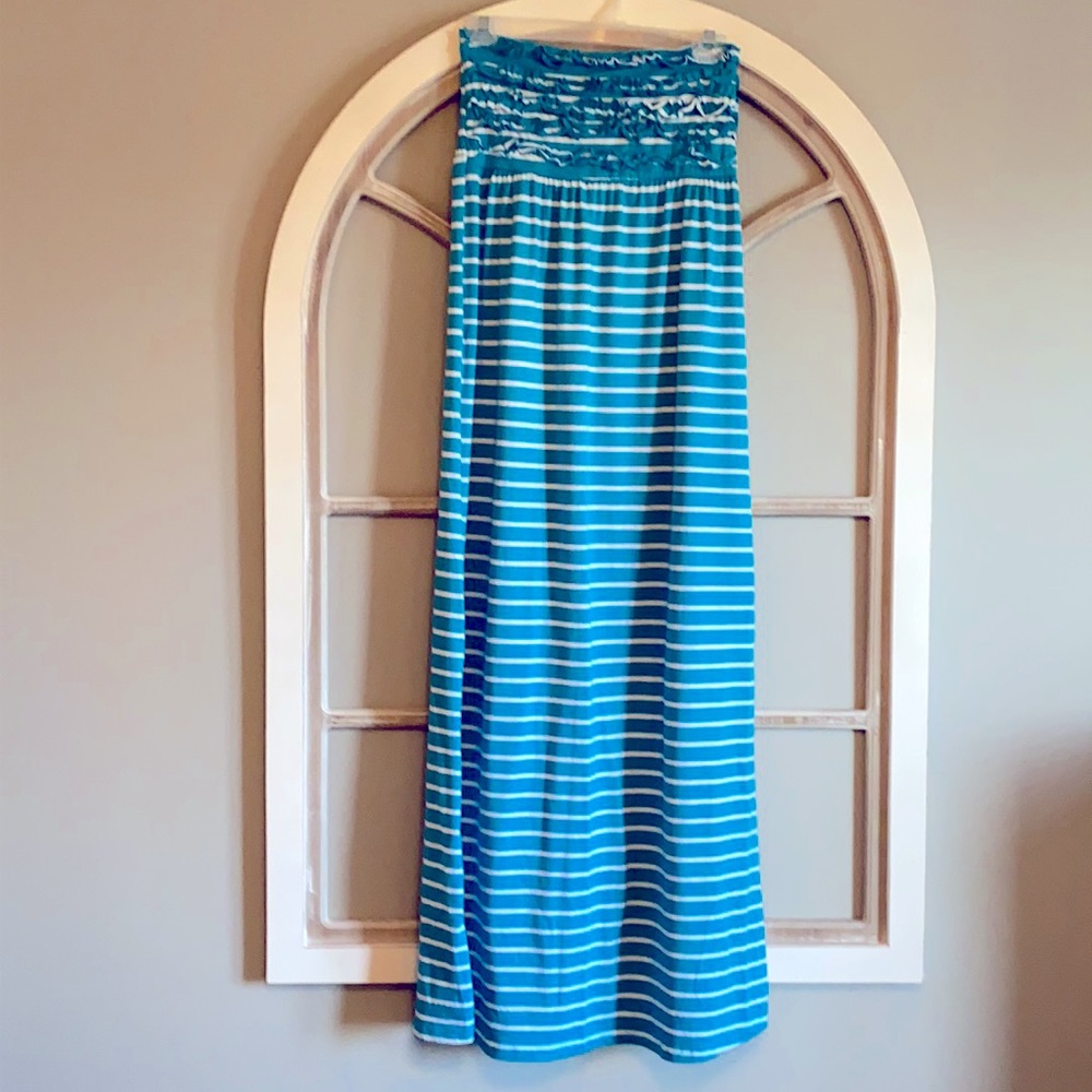 Caribbean blue striped strapless maxi